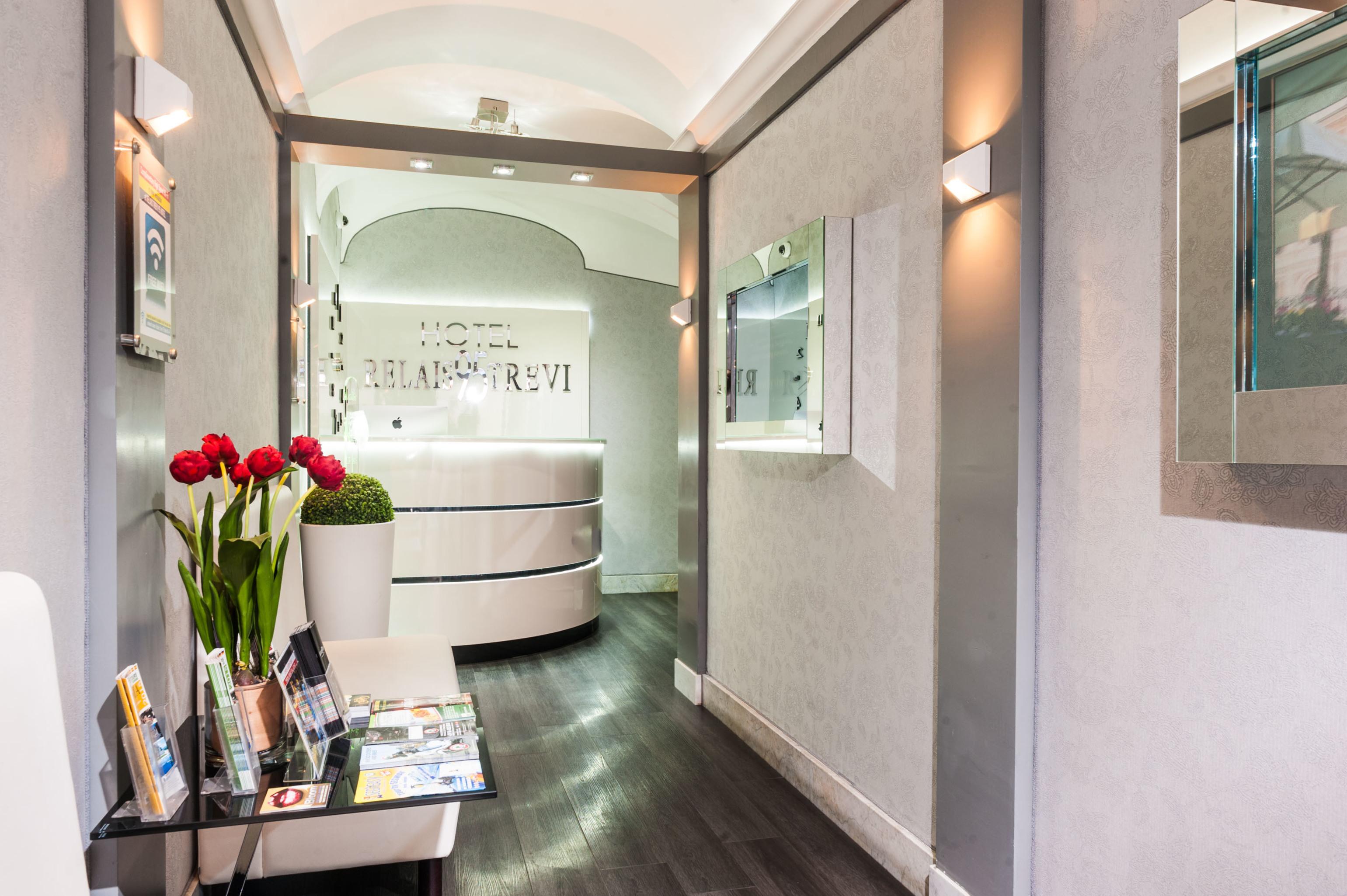 Relais Trevi 95 Boutique Hotel (Adults Only) Рим Экстерьер фото